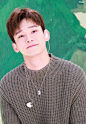 钟大：街头公演“CHEN’s APRIL BUSKING”