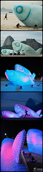 沙滩上的巨鱼】在博塔弗戈海滩建造的大型巨鱼雕塑，本身材质是回收的废弃塑料瓶，配有照明设备，在夜晚的时候很漂亮，放置在这里也是提醒人们在沙滩上扔饮料瓶的时候斟酌斟酌。（via cngadget）