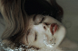 Marta Bevacqua 人像摄影作品【silence】 #头像参考# #绘画参考# #欧美唯美# #小清新# #水下摄影# #五官参考#