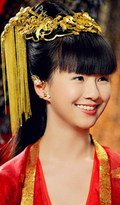 亾亽采集到古装美女*