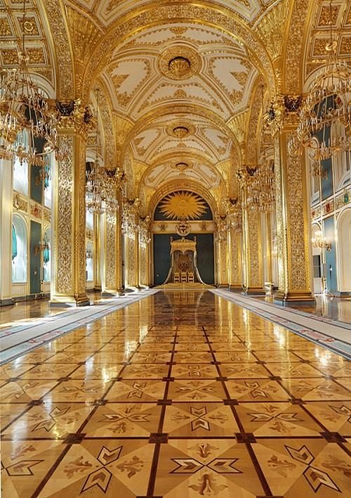 Golden Palace buildi...