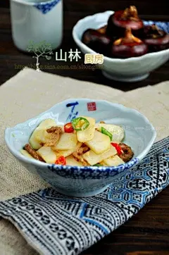 如何做自制碗仔翅的做法（港式街头小吃菜谱）