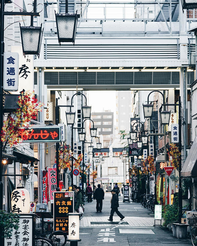 食通街 街头 城市 色彩 行人 日本 街...