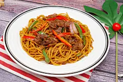 美味的牛肉炒意粉