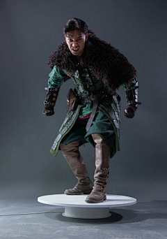 奕山尊采集到服装
