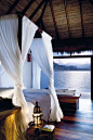 Bed by the sea | Dream house