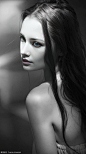 00080-1858546455-best quality, masterpiece, aquamarine eyes, full body, ( best quality, ultra-detailed), (best illumination, best shadow, an extr