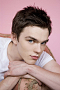 尼古拉斯·霍尔特 Nicholas Hoult 图片