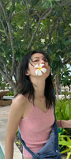 韩系美女壁纸2