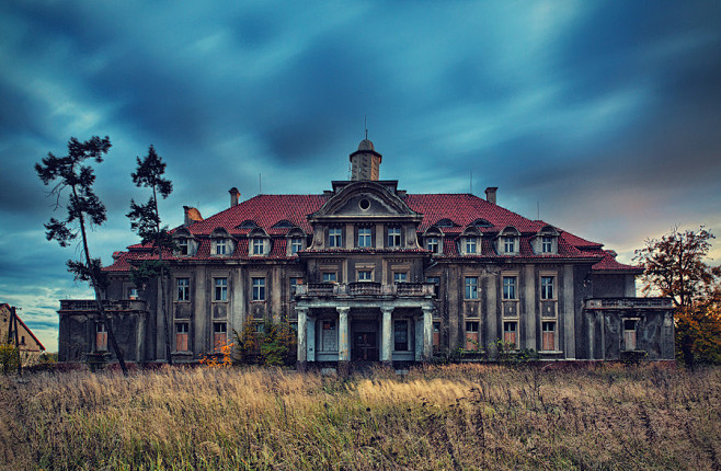 r/AbandonedPorn - Ab...