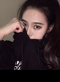 奔跑的灵魂采集到美女6