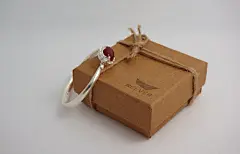 戒指- 给最烦的那个人