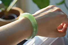 珠宝首饰缅甸翡翠玉镯