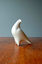 Mid Century Modern Porcelain Bird Sculpture: 