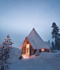 雪地里孤独的木屋。 ​​​​