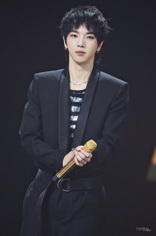 #华晨宇#  好久不见 @华晨宇yu