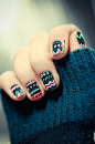 PONCHO NAIL