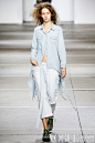 Marques' Almeida2015春夏高级成衣发布秀_2015伦敦时装周图片480589_T台展示_VOGUE时尚网