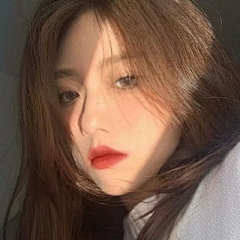 龙小龙小采集到looker