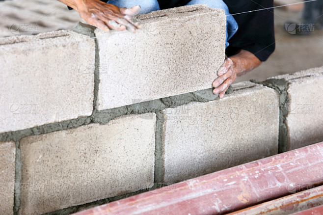 砖砌墙的房屋建筑施工
