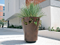 Round Flower pot GREEN PALACIO I | Flower pot by CYRIA