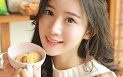 性感白嫩美女诱惑写真高清电脑桌面壁纸