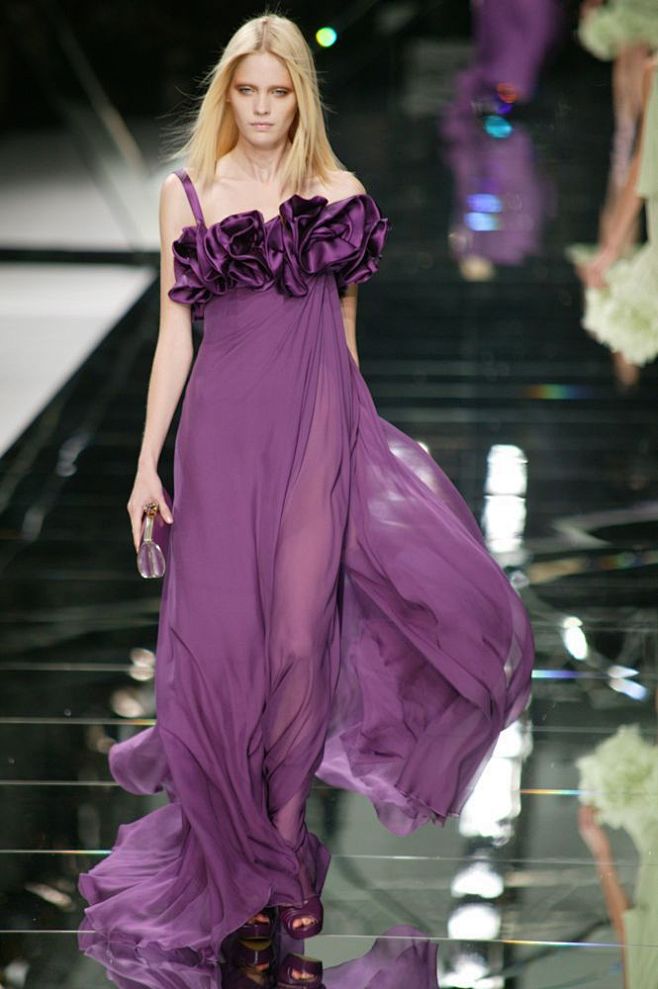 ELIE SAAB -- TOPIT.M...