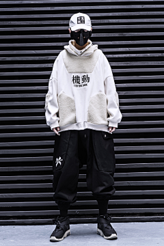苍穹守望采集到服装(现代）