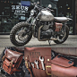 Triumph Mad-Max Scrambler with Side Box Packer by Zeus #Zeuscustom #bag #leather…: 