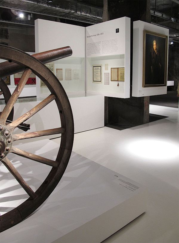 200 years of Krupp -...