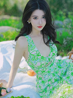 阿兰荼荼采集到美女