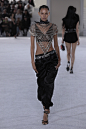 Alexander Wang Spring 2019 Ready-to-Wear Fashion Show : The complete Alexander Wang Spring 2019 Ready-to-Wear fashion show now on Vogue Runway.