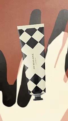 A heroic, hydrating hand cream formulated with hyaluronic acid and naturally derived glycerine? You’re in good hands. #TimeForMe