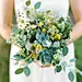 21种风格迥异的新娘手捧花，不是鲜花也别有风味！+来自：婚礼时光——关注婚礼的一切，分享最美好的时光。#多肉手捧花# #森系#