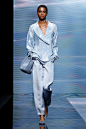 Giorgio Armani Spring 2021 Ready-to-Wear Fashion Show : The complete Giorgio Armani Spring 2021 Ready-to-Wear fashion show now on Vogue Runway.