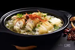 鲜美美味菜肴酸菜鱼餐饮摄影图