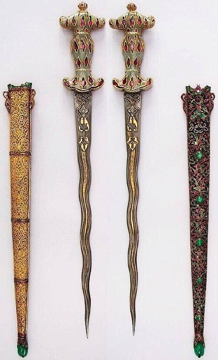 藏于大都会博物馆的波斯印度匕首