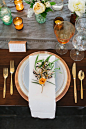 小清新风婚礼餐盘设计推荐。来自：婚礼时光——关注婚礼的一切，分享最美好的时光。#婚礼布置##餐桌布置##餐盘设计#