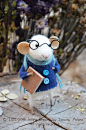 Little Reader Mouse Felting Dreams READY TO by feltingdreams
