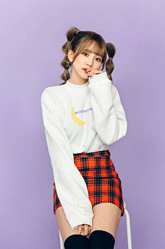 忧然呓轩采集到女模特