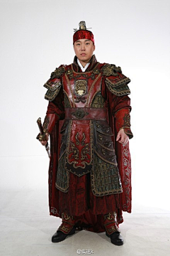 夕阳醉酒采集到古代铠甲