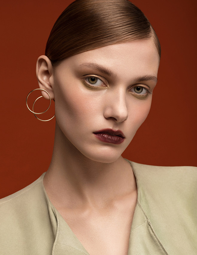 Alena Saz on Behance...