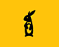 卡通兔子图标 兔子 动物 可爱 简约 剪影 领结 商标设计  图标 图形 标志 logo 国外 外国 国内 品牌 设计 创意 欣赏