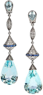 Aquamarine, diamond, sapphire, and platinum long dangle earrings. Via Diamonds in the Library. | {ʝυℓιє'ѕ đιåмσиđѕ&ρєåɾℓѕ}