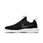 Nike/耐克 NIKE ROSHE TWO 男子运动休闲鞋 844656