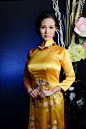 Tuy không giỏi tiếng Việt, nhưng cậu con trai út của chị thường xuyên lên mạng tìm hiểu và đọc sử Việt. Nói chuyện về lịch sử, khơi gợi tình yêu lịch sử Việt Nam ở các con là một trong những cách để Hoa hậu Sương Đặng duy trì, giữ gìn và phát triển văn hó