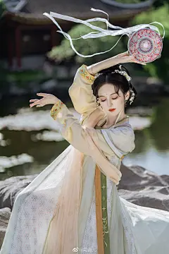 微博 – 随时随地发现新鲜事
