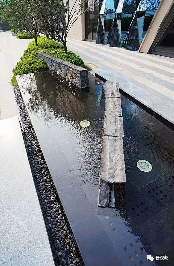 镜面水的做法——石材架空