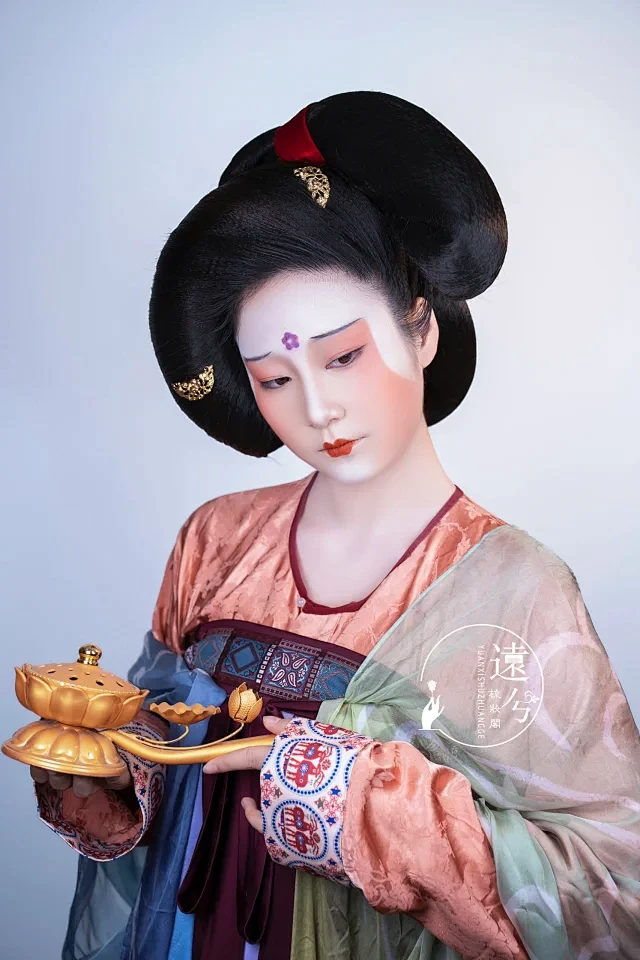 小红书 - 你的生活指南