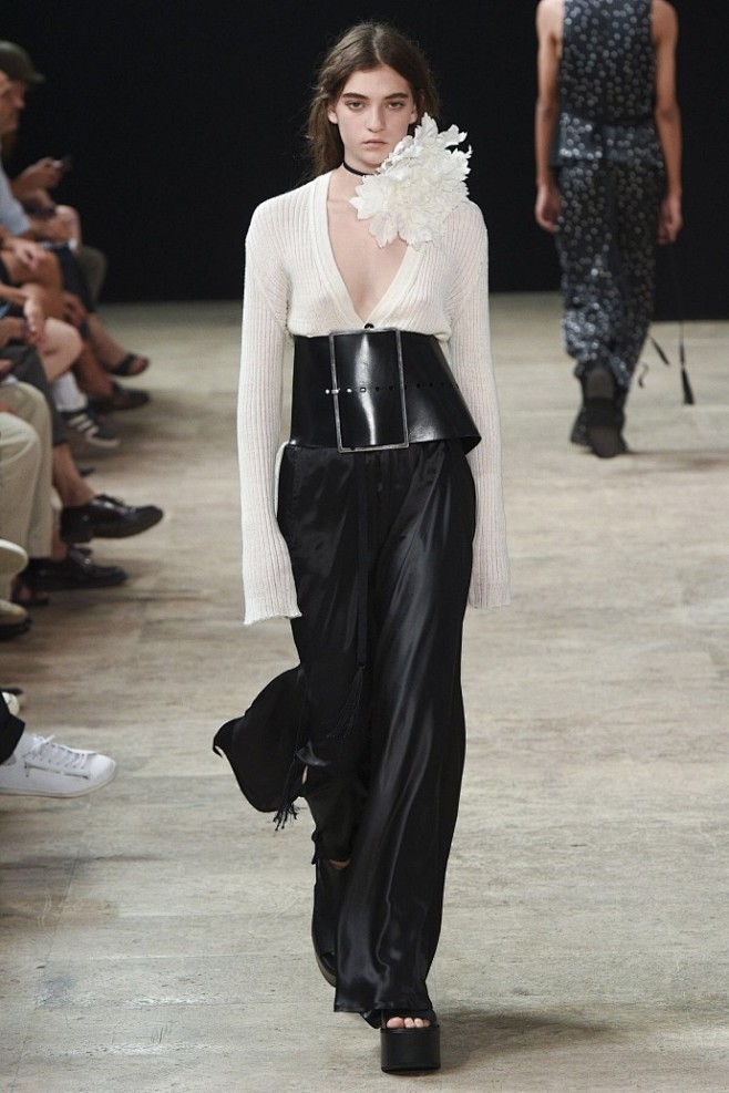 .

Ann Demeulemeeste...